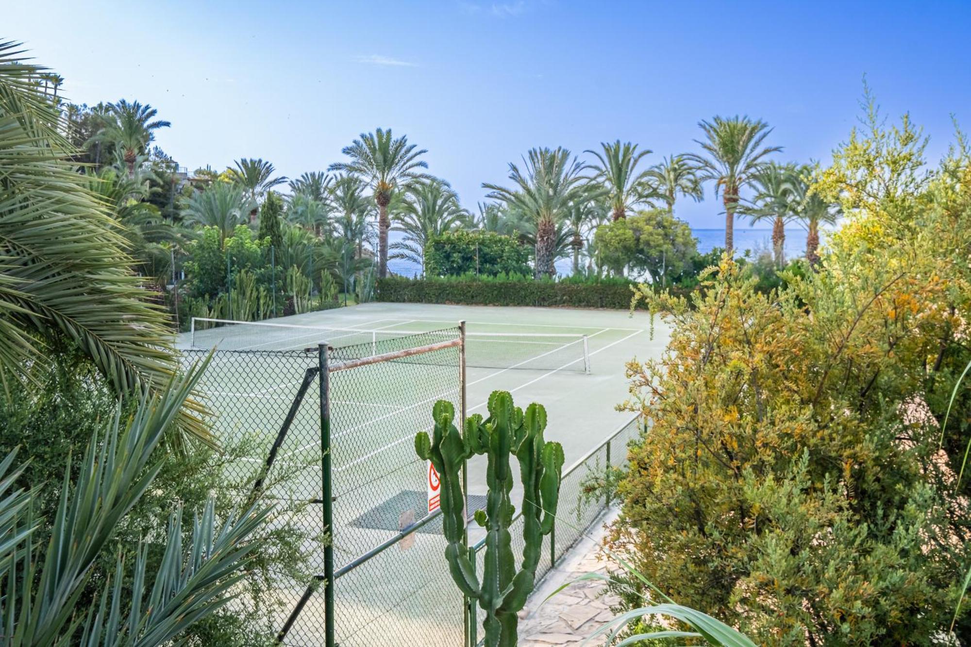 Eurotennis Paradise Beach Apartments Villajoyosa Ngoại thất bức ảnh